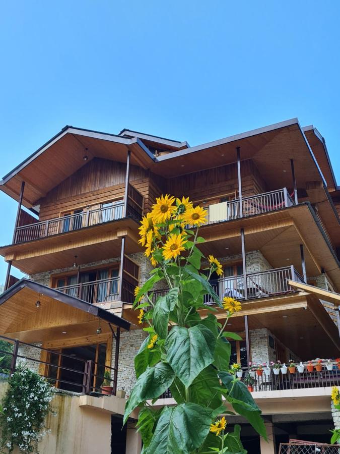 The Hillside Hotel Kasol Bagian luar foto