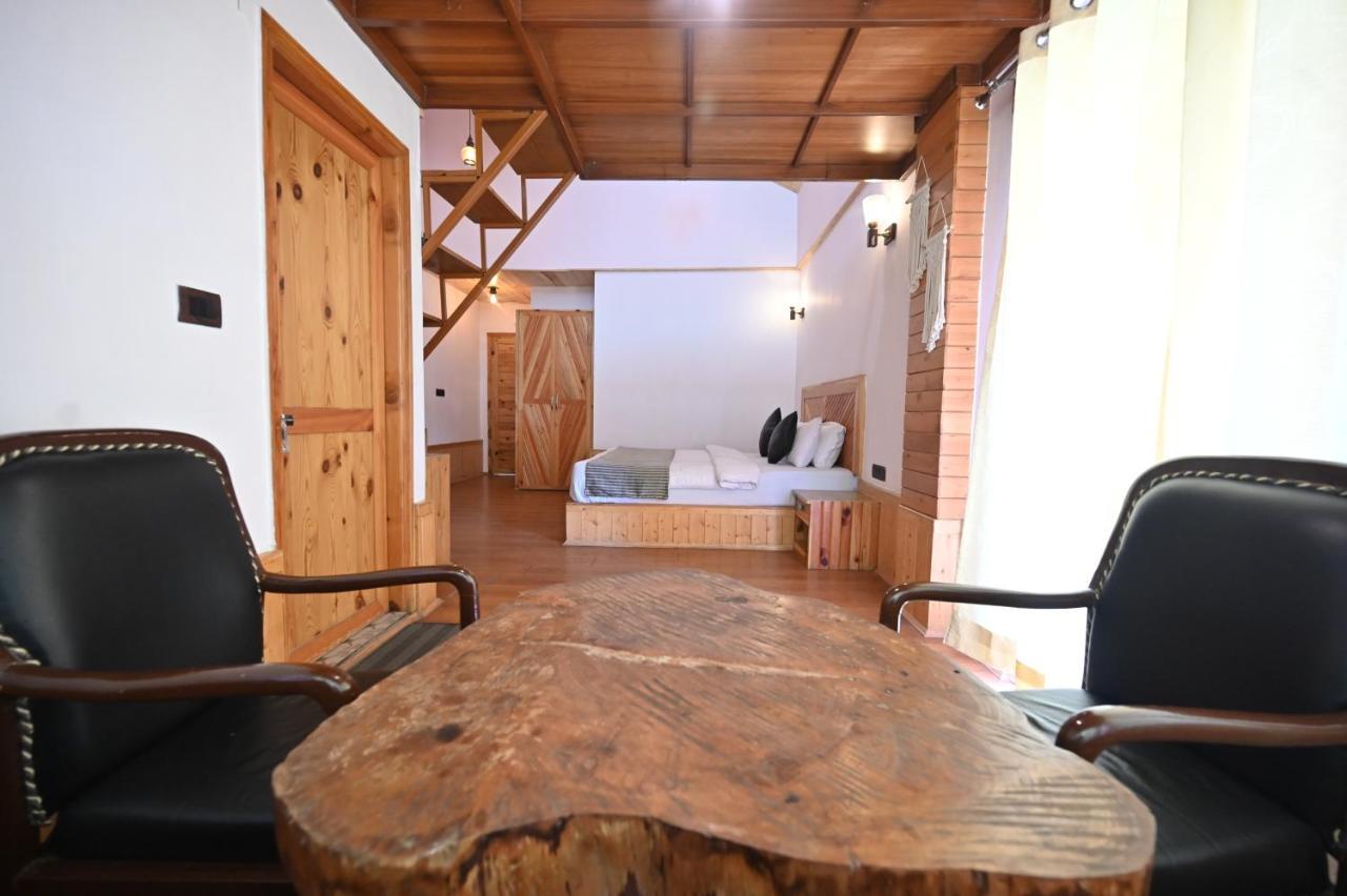 The Hillside Hotel Kasol Bagian luar foto