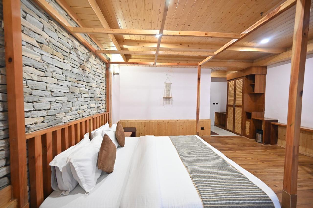 The Hillside Hotel Kasol Bagian luar foto